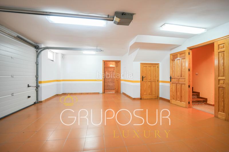 Foto 51f73e7c-02e3-4091-9e15-97a4c3abaf17. Chalet in calle avellano 1 in Simancas