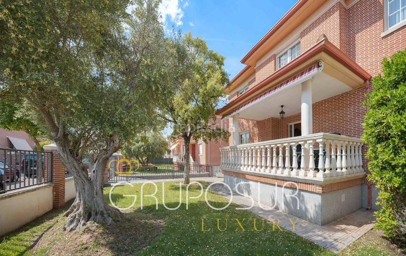 Foto 6f1eed05-3371-4324-9c4a-31087d666802. Chalet in calle avellano 1 in Simancas