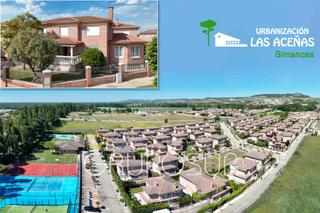 Xalet a Calle avellano 1. Magnífico chalet independiente con piscinas y zonas comunitarias