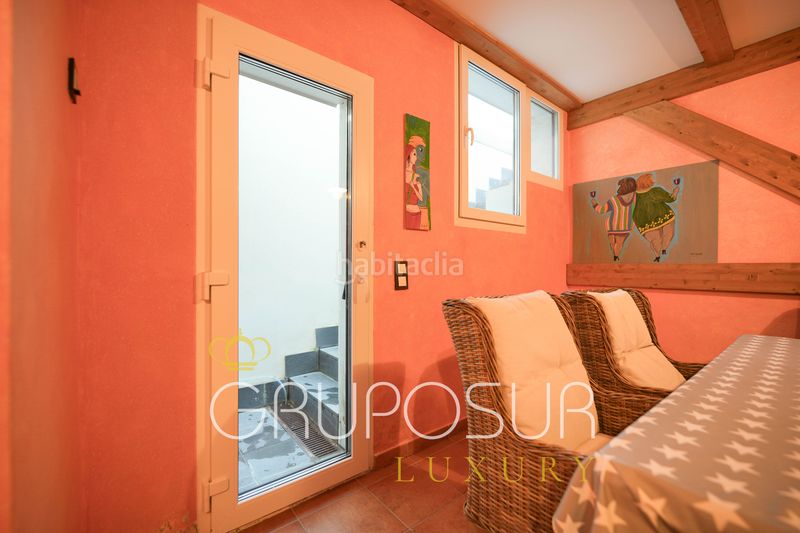 Foto cbbbee8c-7cf9-449c-9e38-775b5734ca17. Chalet in calle madroño 1 in Extrarradio Valladolid