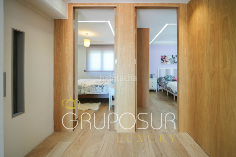 Foto ddd8f8b5-a131-47de-b21b-954a201aa638. Chalet in calle madroño 1 in Extrarradio Valladolid