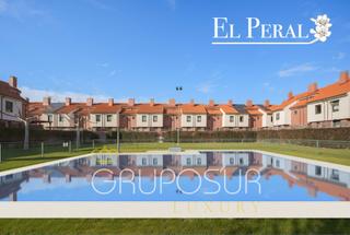 Casa adossada a Calle de vega de valdetronco 29. Fantástico chalet adosado en la zona residencial el peral, junto