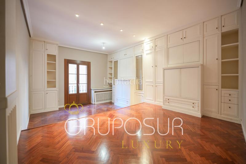 Foto 5438cd0c-07aa-4e5c-8404-3fa6a8ef1288. Flat in calle cebadería 5 in Centro Valladolid