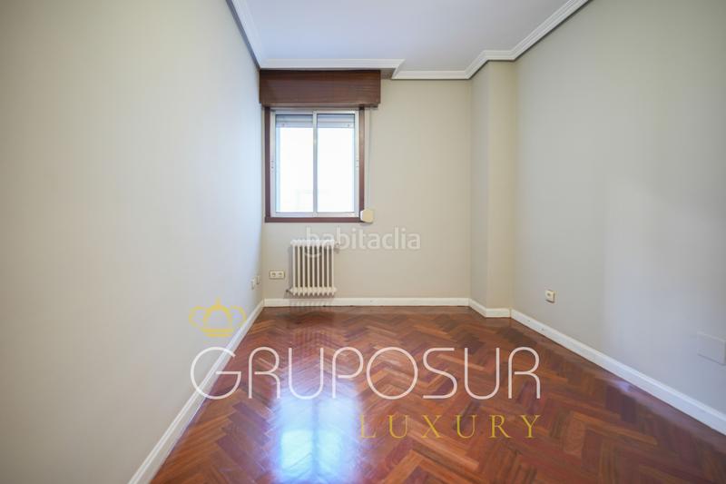 Foto ecd82d46-a765-4b29-acb3-a261a178f65a. Flat in calle cebadería 5 in Centro Valladolid