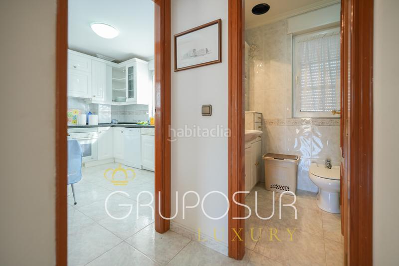 Foto 1e8daa60-e992-470c-aac2-b217a15d4e4b. Chalet con camino riscaldamento parcheggio piscina in Boecillo