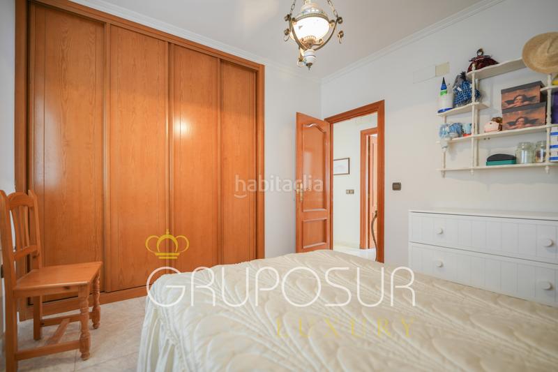 Foto 551de11d-88a1-4ce7-8a48-c691493aed37. Chalet con camino riscaldamento parcheggio piscina in Boecillo