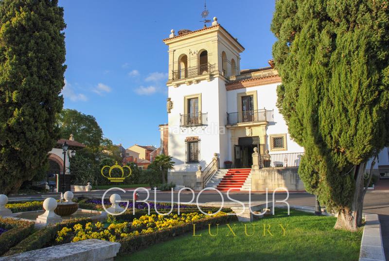 Foto 60a55879-3fc4-47c4-820c-01fded78a317. Chalet con camino riscaldamento parcheggio piscina in Boecillo