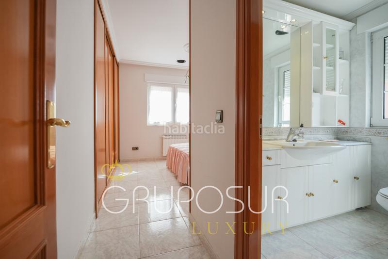 Foto 64214344-526d-4bb2-a5f2-1796b2db1c41. Chalet con camino riscaldamento parcheggio piscina in Boecillo