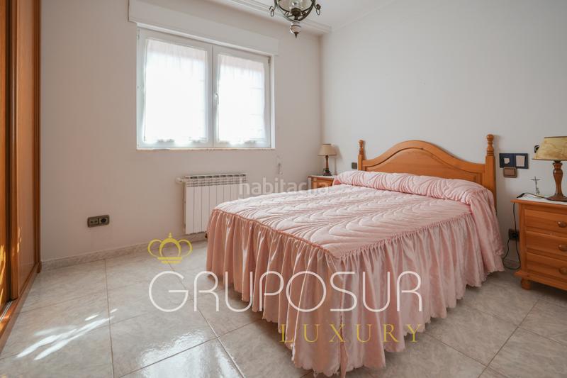 Foto b8859ef9-a372-4eda-bea4-c96a0ac0da8c. Chalet con camino riscaldamento parcheggio piscina in Boecillo