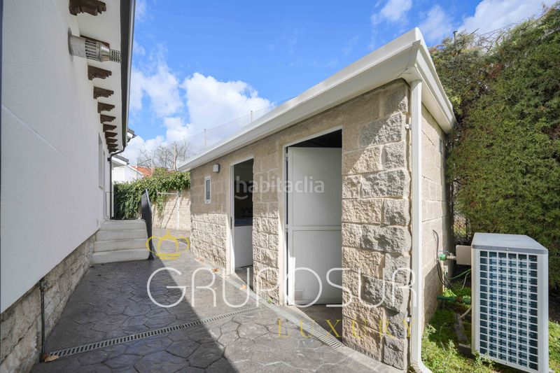 Foto c385542e-d3a8-43cf-8201-7e6d7a0724a0. Chalet in camino del cabildo 23p in La Victoria - Puente Jardín Valladolid