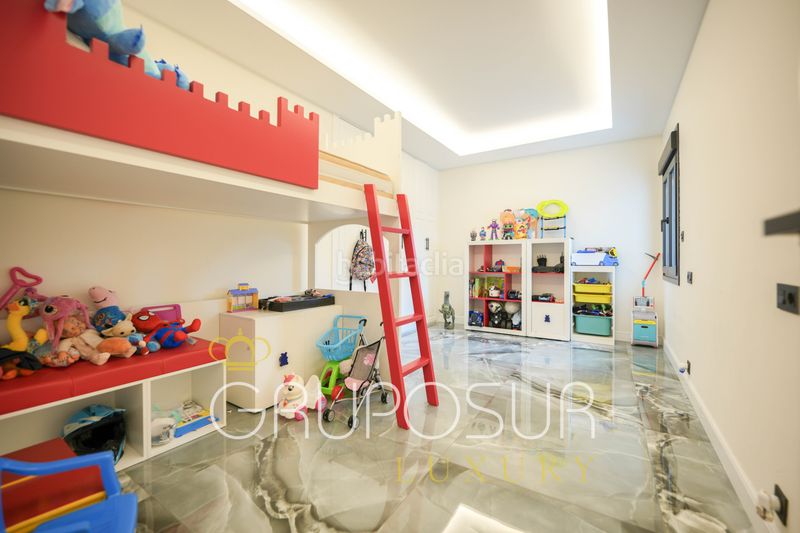 Foto e71a942b-ac26-4656-86be-2cb0216c1c17. Chalet in camino del cabildo 23p in La Victoria - Puente Jardín Valladolid