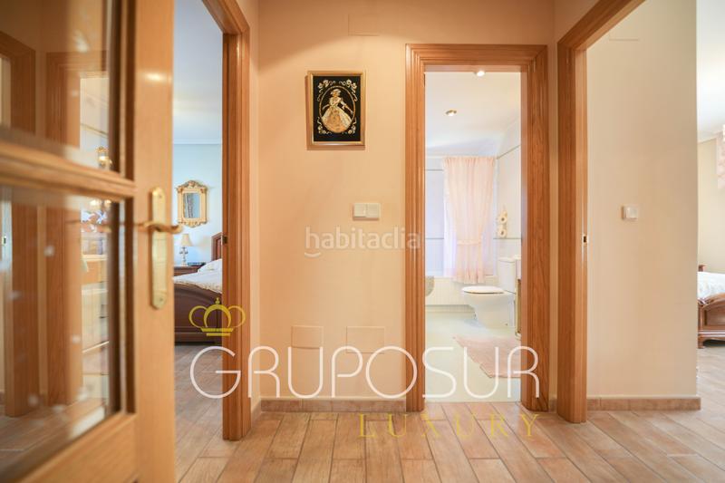 Foto 2b11c9ba-ff7f-4d74-93ea-2fcfc07c0a45. Chalet en avenida Boecillo 74 exclusivo chalet con piscinas y zonas comunitarias en la urbanización pago la barca, , valladolid en Boecillo