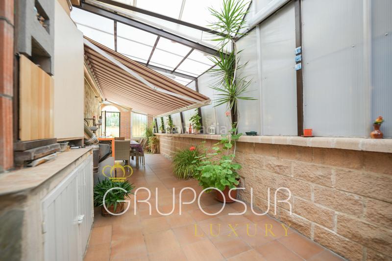 Foto 0bfbd3ff-2487-41c8-9057-7576797d20b4. Casa aparellada a calle fanega 5 a Cistérniga
