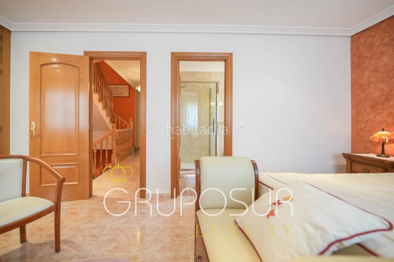 Foto 4fbcde03-73e6-431c-8d88-999860997624. Casa aparellada a calle fanega 5 a Cistérniga
