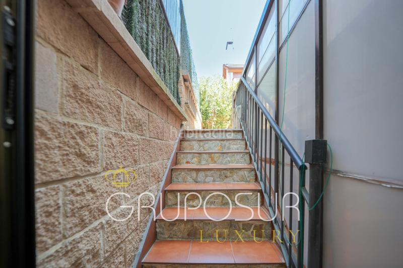 Foto c19ebee9-3314-44ba-b24f-d92ffe0da47a. Casa aparellada a calle fanega 5 a Cistérniga