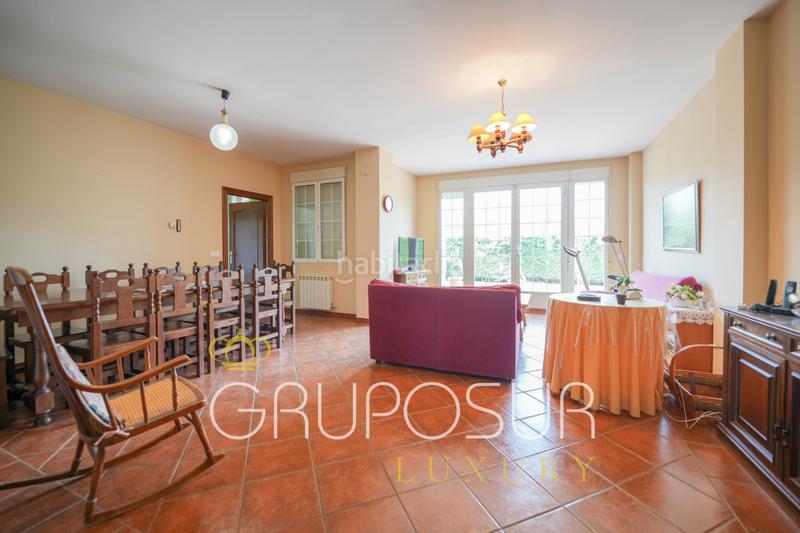 Foto 1970987e-64dd-4ddd-83ea-ca095016dd9c. Chalet in calle almendro 21 in Boecillo