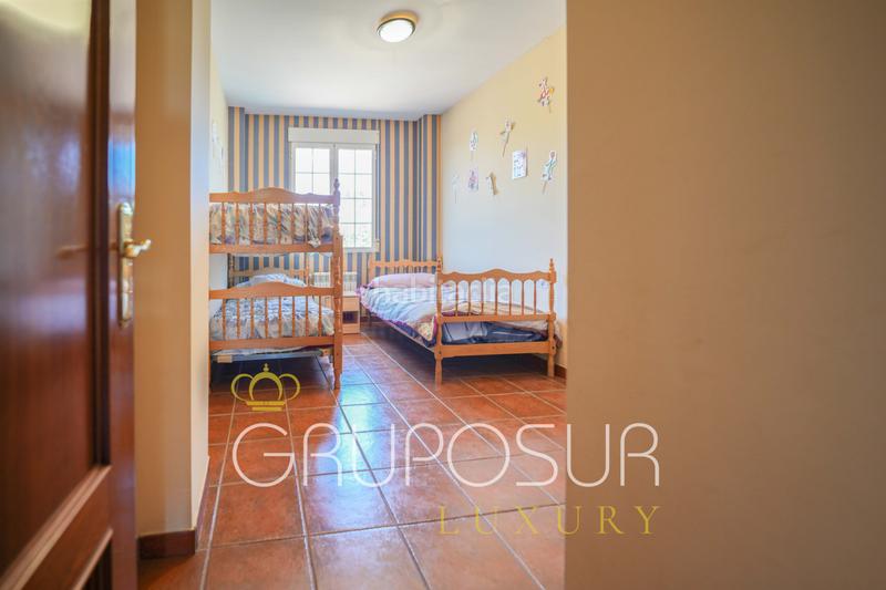 Foto 95355b41-25fe-4ae3-9a39-9bc337040917. Chalet in calle almendro 21 in Boecillo