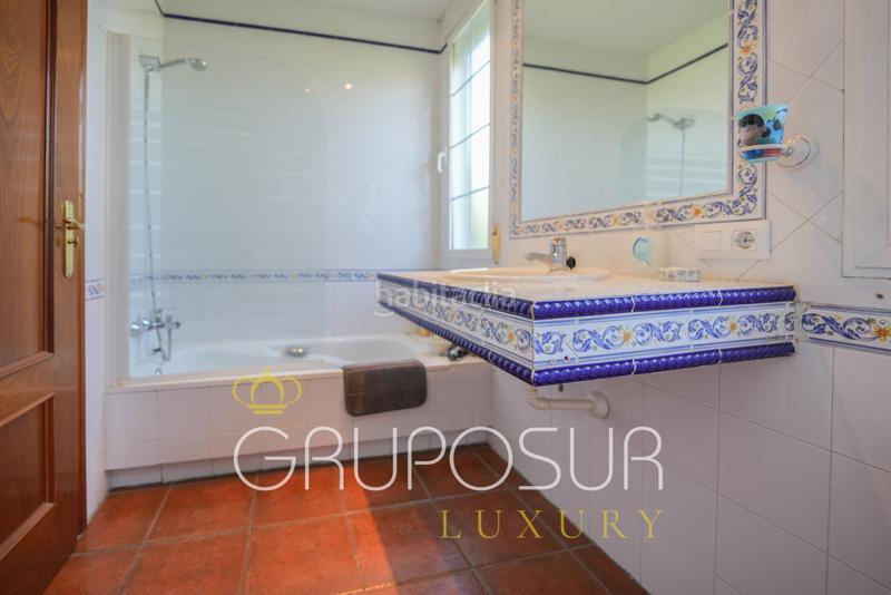 Foto f379516f-5961-428b-bb38-7485c2e40431. Chalet in calle almendro 21 in Boecillo