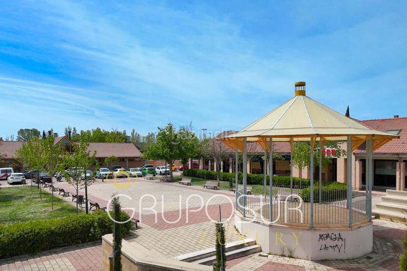 Foto e5c01e61-a92f-4685-b345-f5e8552384c7. Maison jumelée dans plaza nuevo mundo 1 dans Las Villas - Valparaiso - El Peral Valladolid