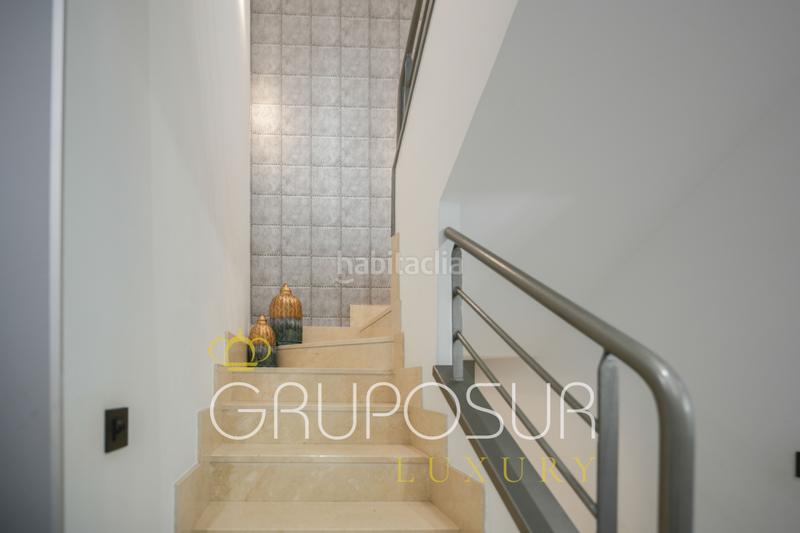 Foto 369ab0d9-612c-429c-878d-5886717704b6. Casa adossada a calle de la fuente dEl Berrocal 16 a Valladolid