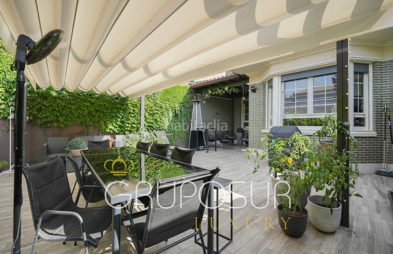 Foto fbbf65a4-3ea0-4682-b8fd-178579486d2a. Casa adossada a calle de la fuente dEl Berrocal 16 a Valladolid