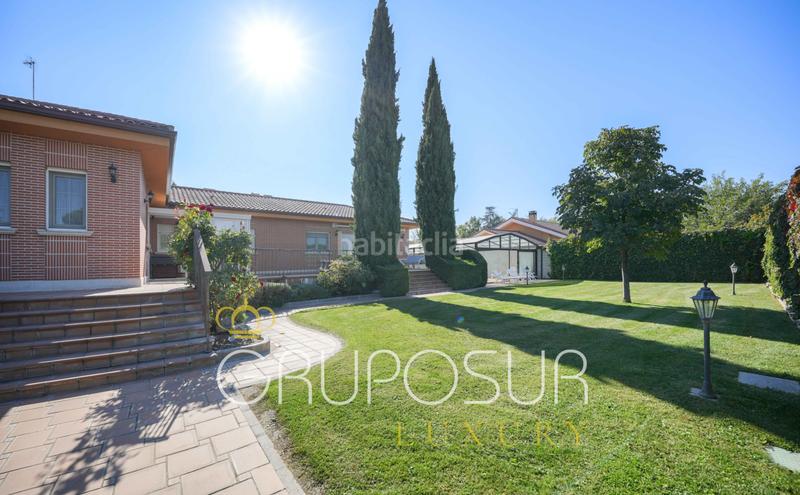 Foto 755e61e1-ea0d-4067-b040-4541878d5e81. Chalet in calle encina 1 in Extrarradio Valladolid