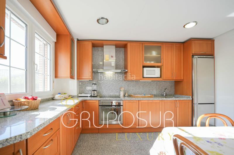 Foto 99fcea82-2a69-4b39-a987-7fe641978d34. Chalet in calle encina 1 in Extrarradio Valladolid