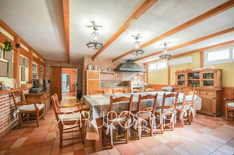 Foto aacc257c-e8a2-44c4-809c-45e13a1cccfb. Chalet in calle encina 1 in Extrarradio Valladolid