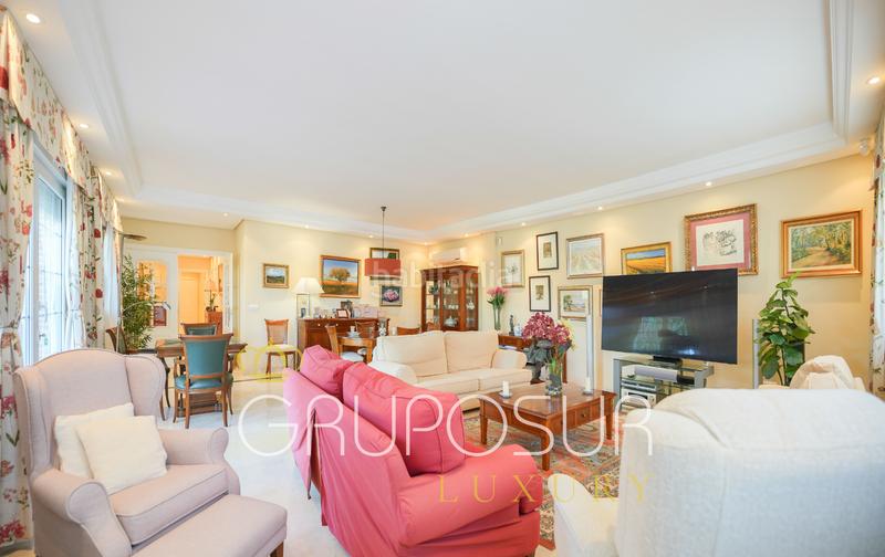 Foto c0cbe6f0-a192-406c-b1fd-71a2a66033d1. Chalet in calle encina 1 in Extrarradio Valladolid