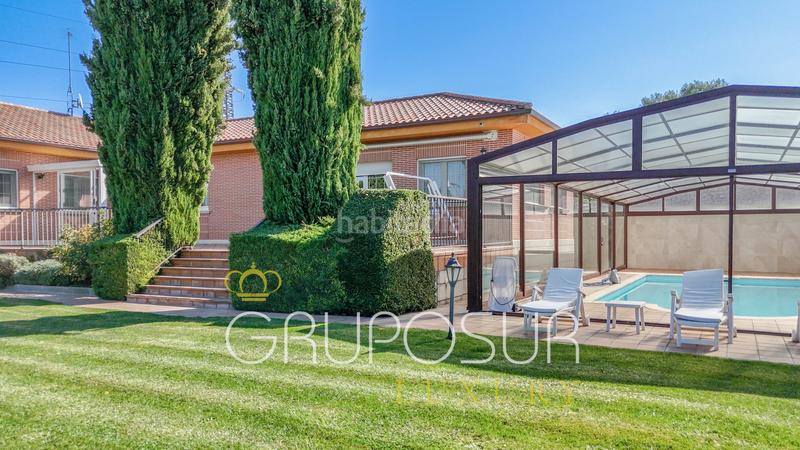 Foto e71517af-74b4-4d60-97bc-652e1658d083. Chalet in calle encina 1 in Extrarradio Valladolid