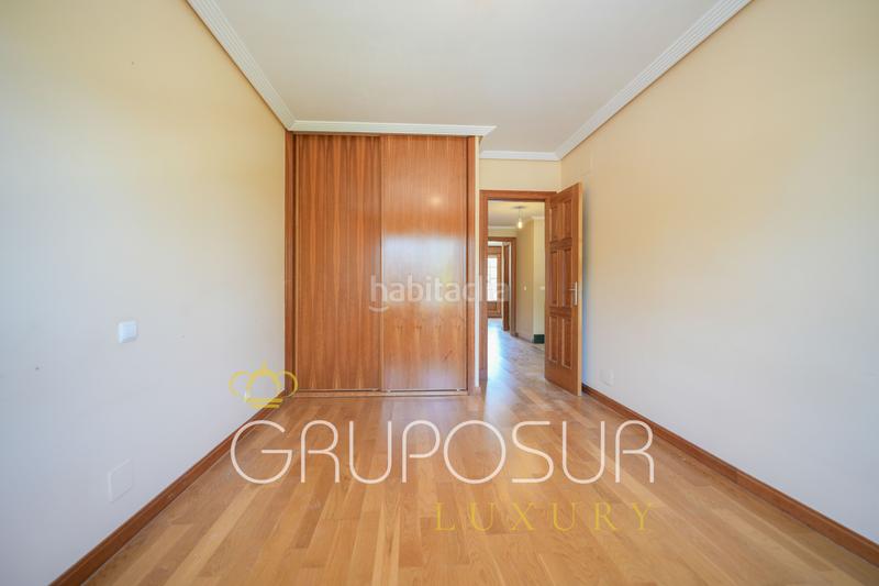 Foto 2ebc8343-3b7e-4843-bb4a-efb63cc28852. Xalet a plaza ópera 16p a El Berrocal Valladolid