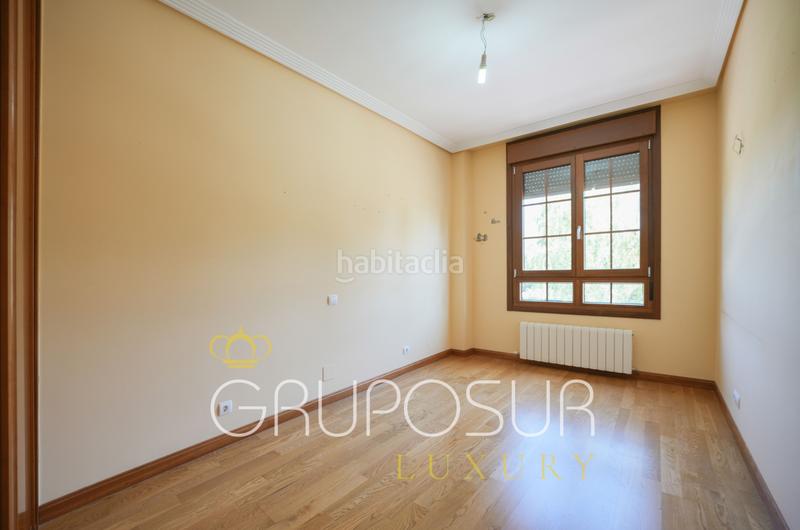 Foto 6a6860f2-6731-4380-9da8-de744b53e98d. Xalet a plaza ópera 16p a El Berrocal Valladolid