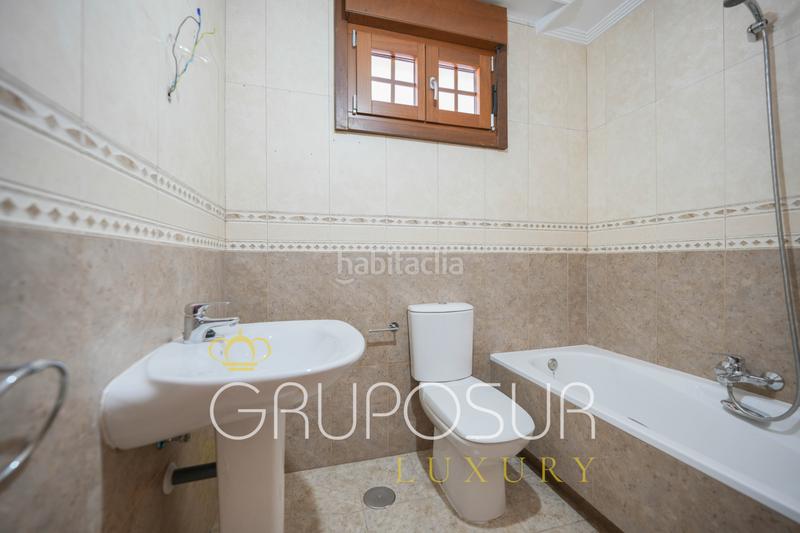 Foto 7c97b230-259c-48cd-918a-e7e86793ffc4. Xalet a plaza ópera 16p a El Berrocal Valladolid