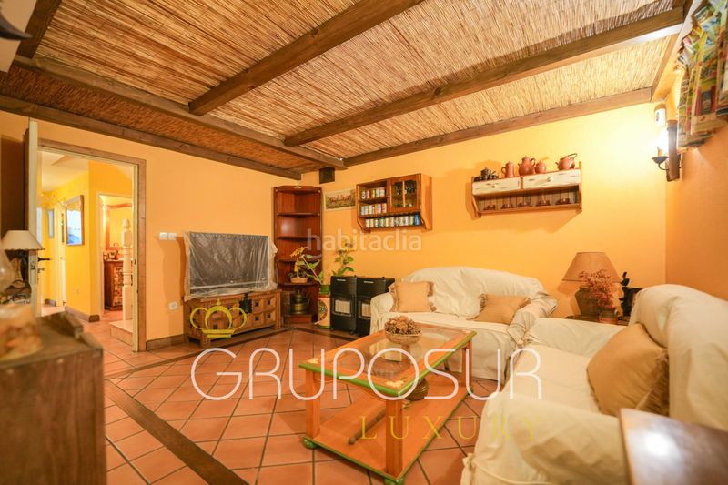 Foto 04716fff-62bf-423c-b815-debb20641589. Casa adossada a avenida entrepinos 1d a Simancas