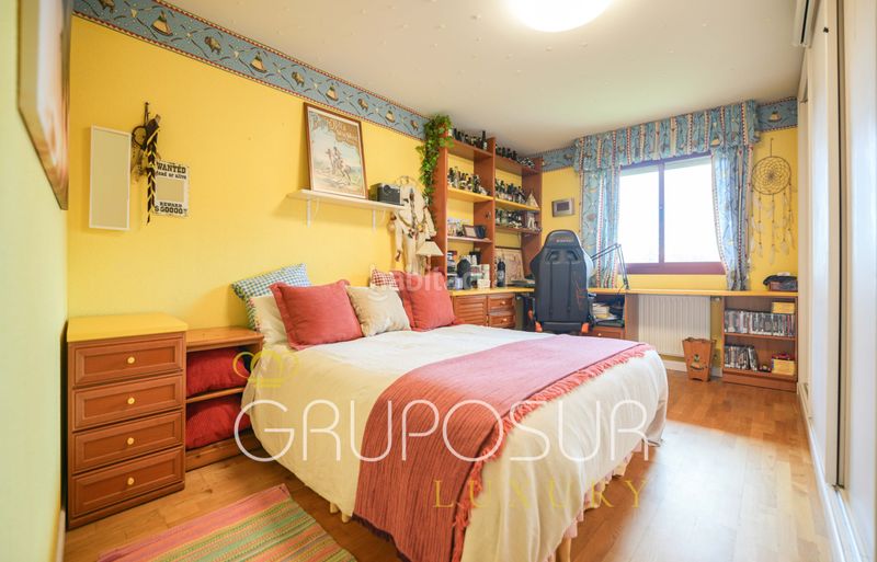 Foto 0b7ab789-546c-455a-bc62-9e035d108952. Casa adossada a avenida entrepinos 1d a Simancas