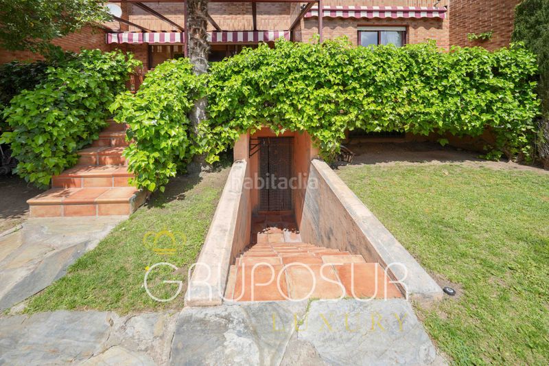 Foto 43715472-9524-4565-a3c7-b15e59f0382e. Casa adossada a avenida entrepinos 1d a Simancas
