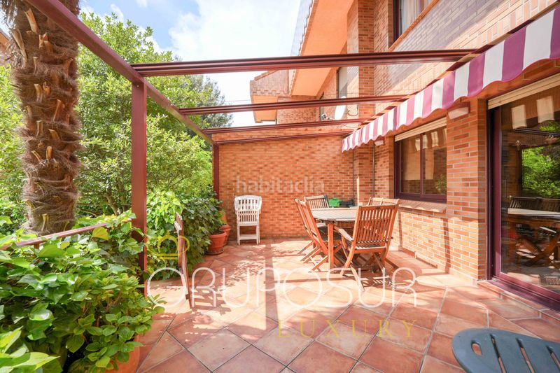 Foto 55f2f5cc-9f7f-4088-b132-20a111e70f19. Casa adossada a avenida entrepinos 1d a Simancas