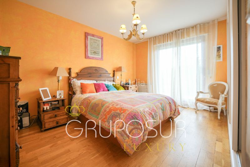Foto a49234fe-f4ca-40bb-b658-9e4d4610a2e0. Casa adossada a avenida entrepinos 1d a Simancas