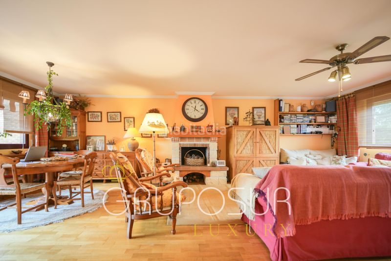 Foto d21a70c6-4a52-47a1-9ffe-867743db4212. Casa adossada a avenida entrepinos 1d a Simancas