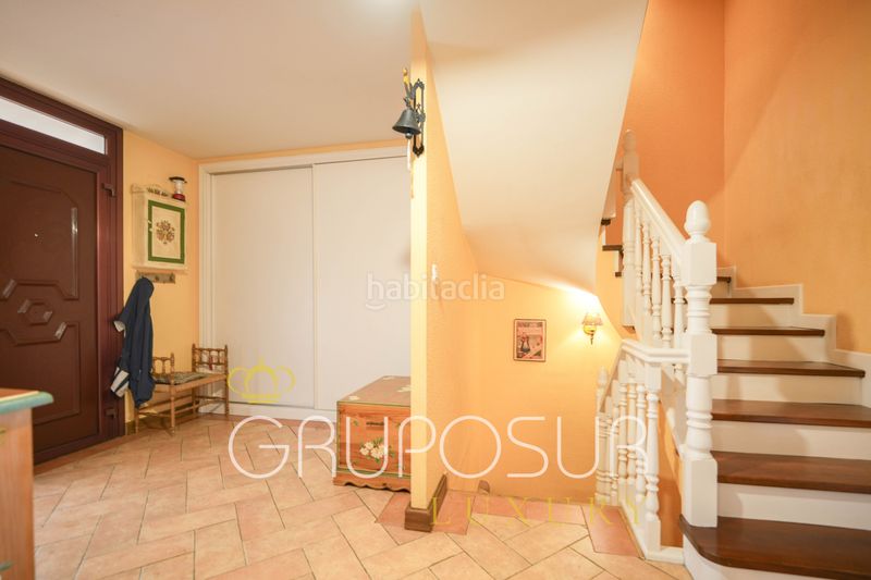 Foto e68f536c-9e35-4a23-bc4e-52ef76802d60. Casa adossada a avenida entrepinos 1d a Simancas