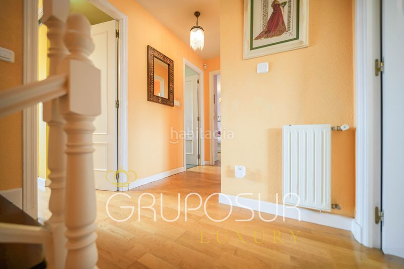 Foto f79e2212-1c70-4ec5-87da-68f951695cfe. Casa adossada a avenida entrepinos 1d a Simancas