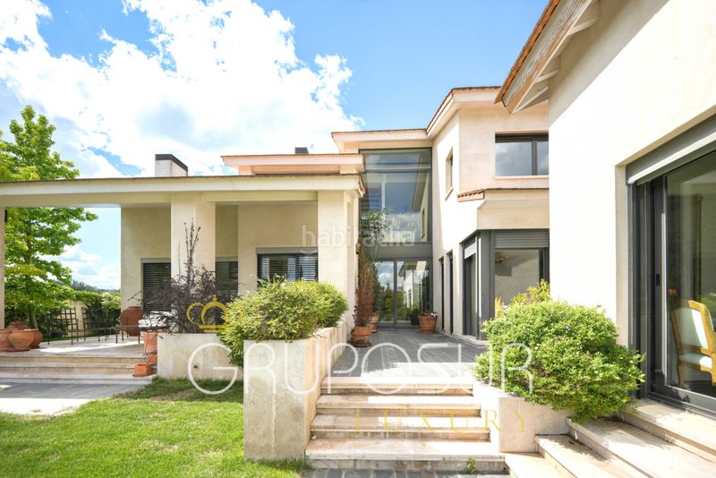 Foto 5d1014fb-8062-4663-9996-f1c1bb46faa4. Chalet dans calle encina 10 dans Simancas