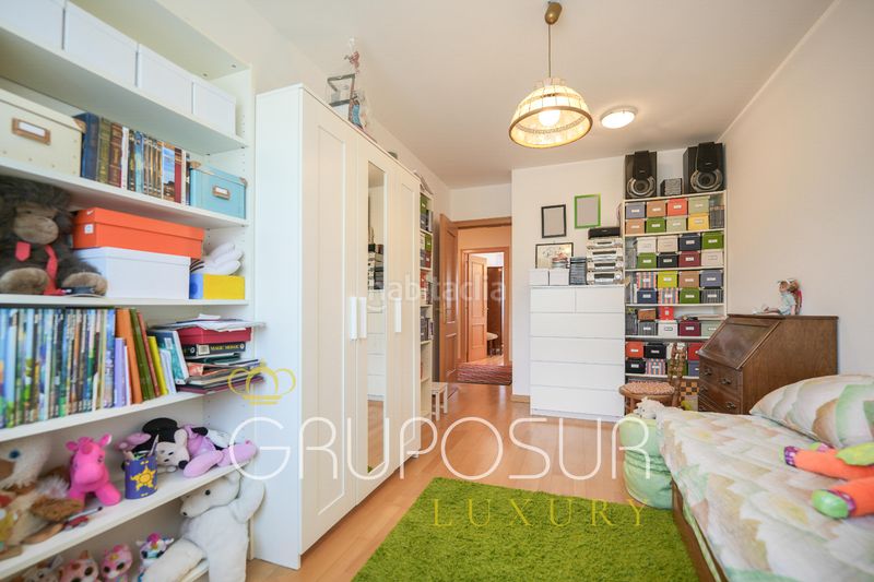 Foto 4553a7b8-5674-4e85-b5f1-5806a5318e98. Casa adossada amb xemeneia calefacció aparcament a Boecillo