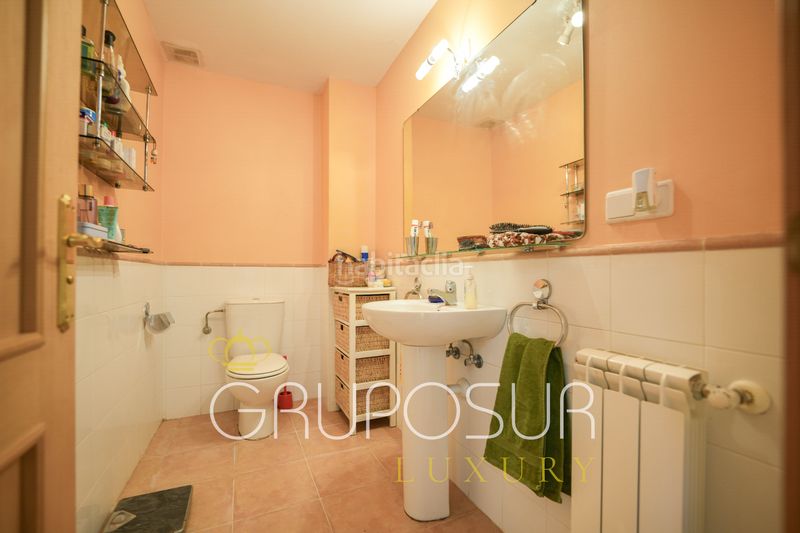 Foto 92837a39-303a-4f47-9a94-24c9a807c2ce. Casa adossada amb xemeneia calefacció aparcament a Boecillo