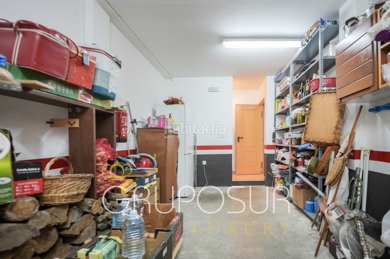 Foto a1fbdf29-2444-455a-8d0e-1f2b670a3f2a. Casa adossada amb xemeneia calefacció aparcament a Boecillo