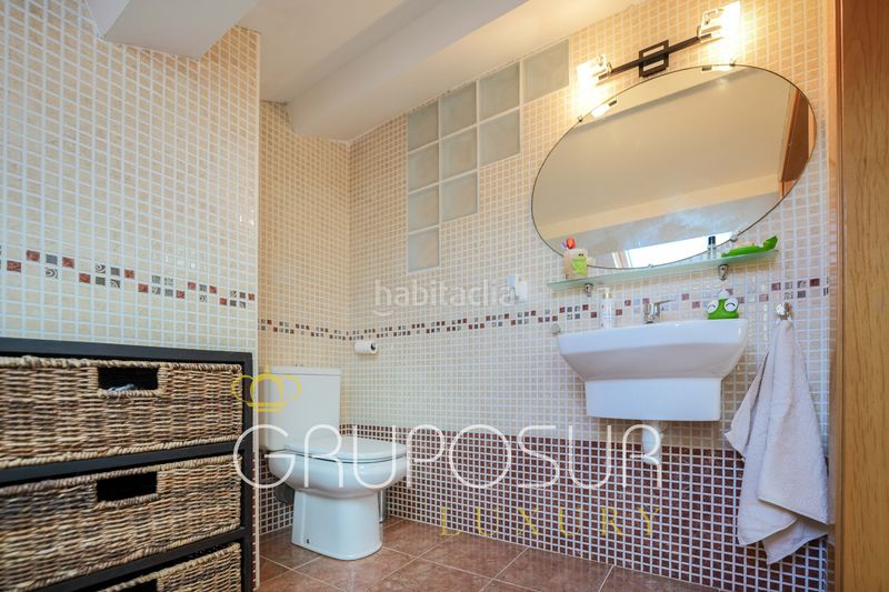 Foto a8f955f0-c117-4b53-9f9a-d0f49ef00aaa. Casa adossada amb xemeneia calefacció aparcament a Boecillo
