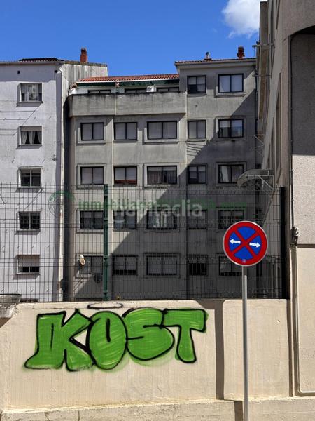 Foto f3b39d85-4cb7-45bf-b249-4496ae610e2f. Pis amb calefacció aparcament a Zona de Plaza de Barcelos Pontevedra