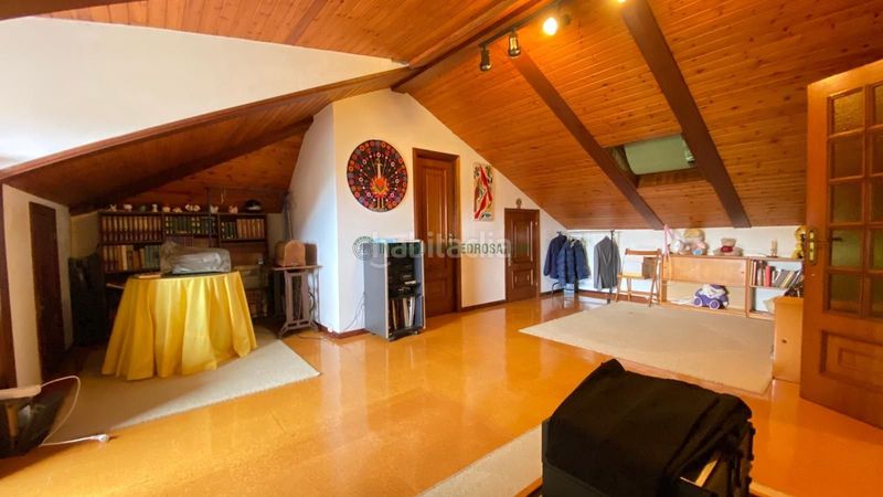 Foto c01eeafc-8407-490c-a3b7-5c299f1cbe13. Chalet en san xoán de Poio Poio