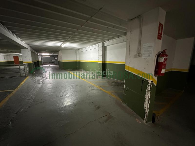 Foto 614ea590-6378-45eb-8fd2-c1be8b57d7b1. Aparcament cotxe a La Seca - Los Salgueriños Pontevedra