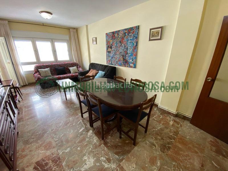 Foto 0a87de44-26c4-4bcd-85a5-0e9a8ed5b39e. Alquiler estudio piso ideal para alquiler de estudiantes , zona hospital en Pontevedra